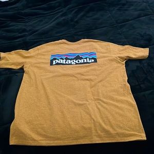 Patagonia Shirt Large, Beige